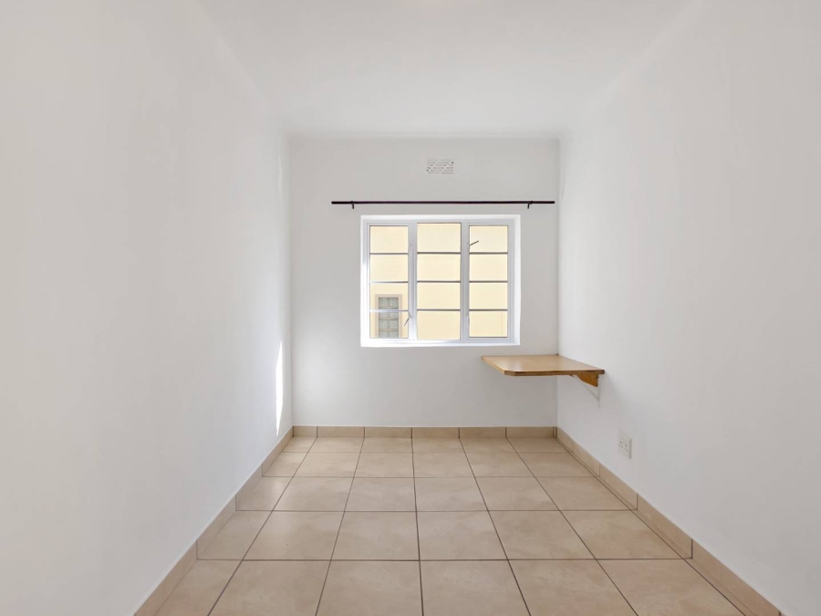 3 Bedroom Property for Sale in Zonnebloem Western Cape